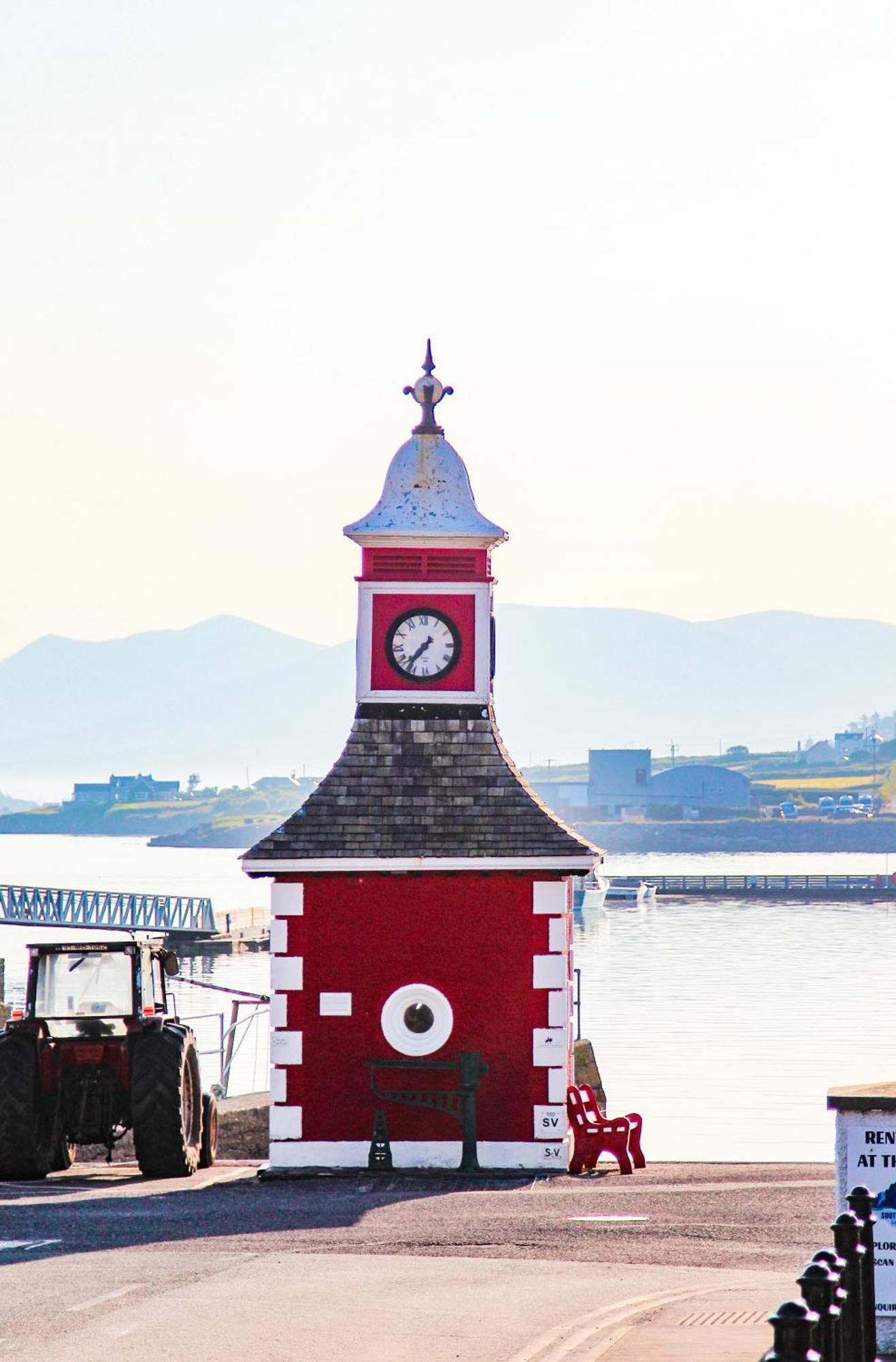 Отель Double Decker Bus At Valentia Island Escape Chapeltown Экстерьер фото