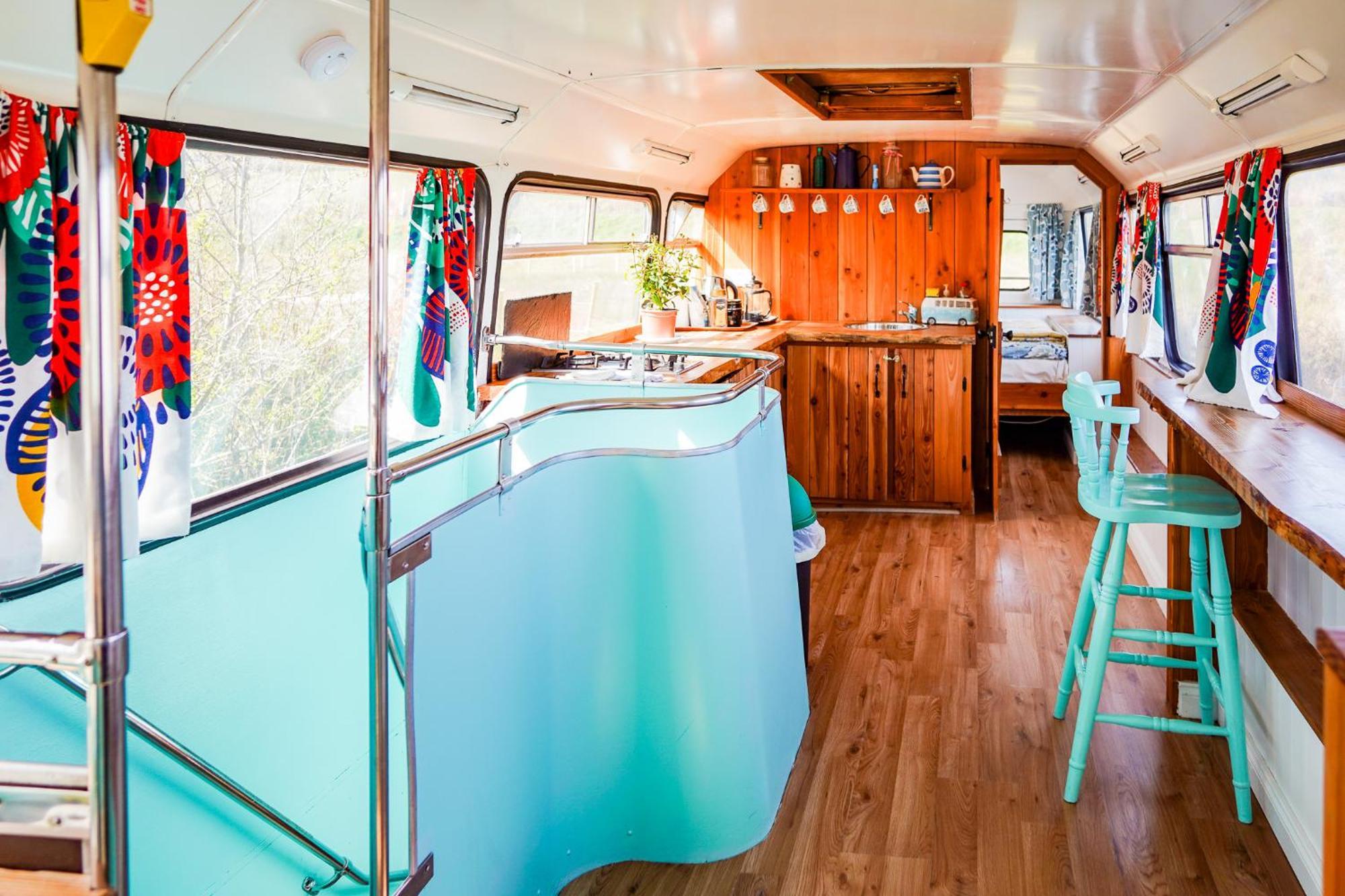 Отель Double Decker Bus At Valentia Island Escape Chapeltown Экстерьер фото