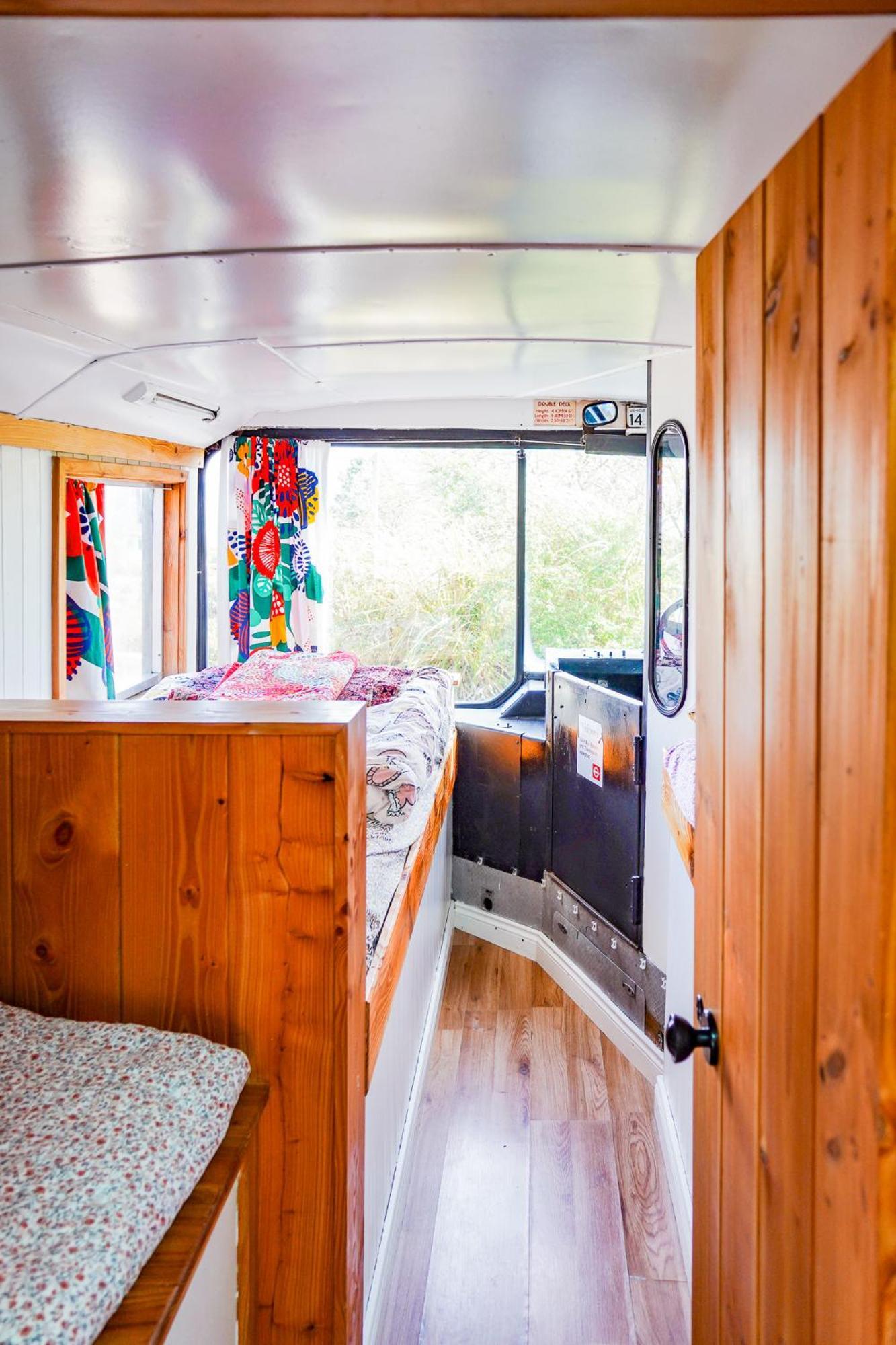 Отель Double Decker Bus At Valentia Island Escape Chapeltown Экстерьер фото